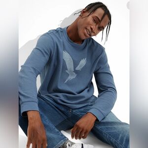 American Eagle Outfitters Blue Long Sleeve Tee -Size small